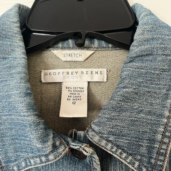 Cute Denim Jacket - Picture 2 of 5